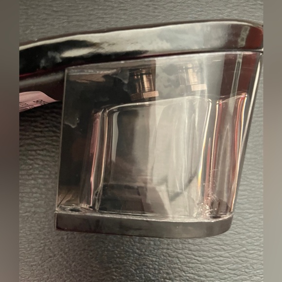 Le Chateau Size 9 Clear / Black slip on Sandals.  Unique clear heels 2-1/2 “. - Picture 6 of 10